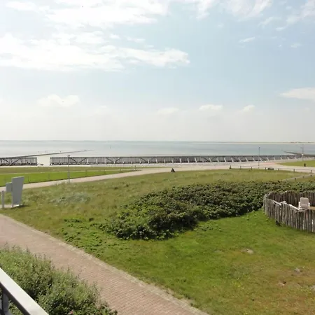 Shalom, Hus Blinkfuer 202